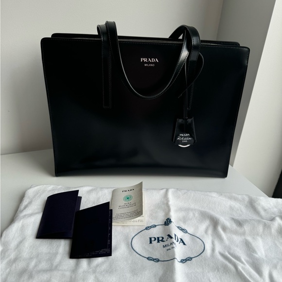 NEW Prada Large Spazzolato Re-Edition 1995 Large Tote - Picture 4 of 11